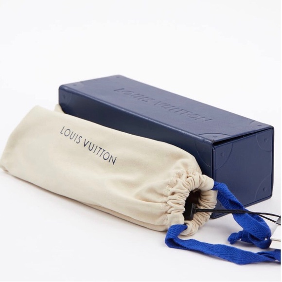 Louis Vuitton X Supreme Sunglasses - Picture 8 of 8